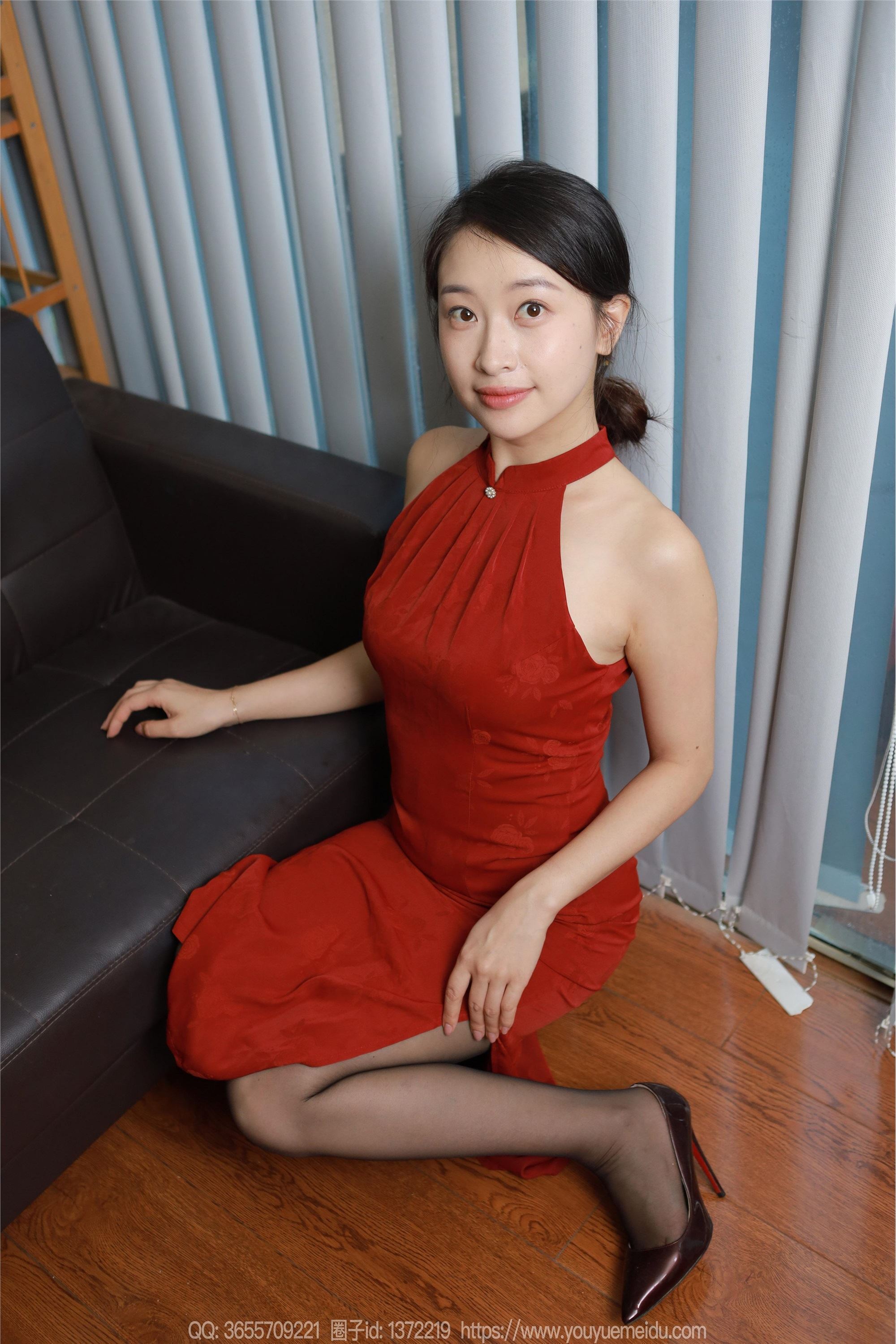 IESS异思趣向  2024.09.01 丝享家 1834 小婕《红黑》